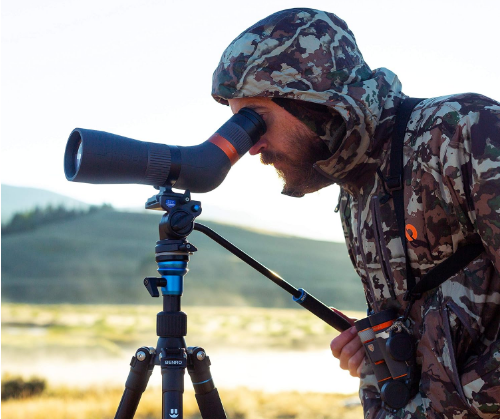 Best Spotting Scopes for Elk Hunting